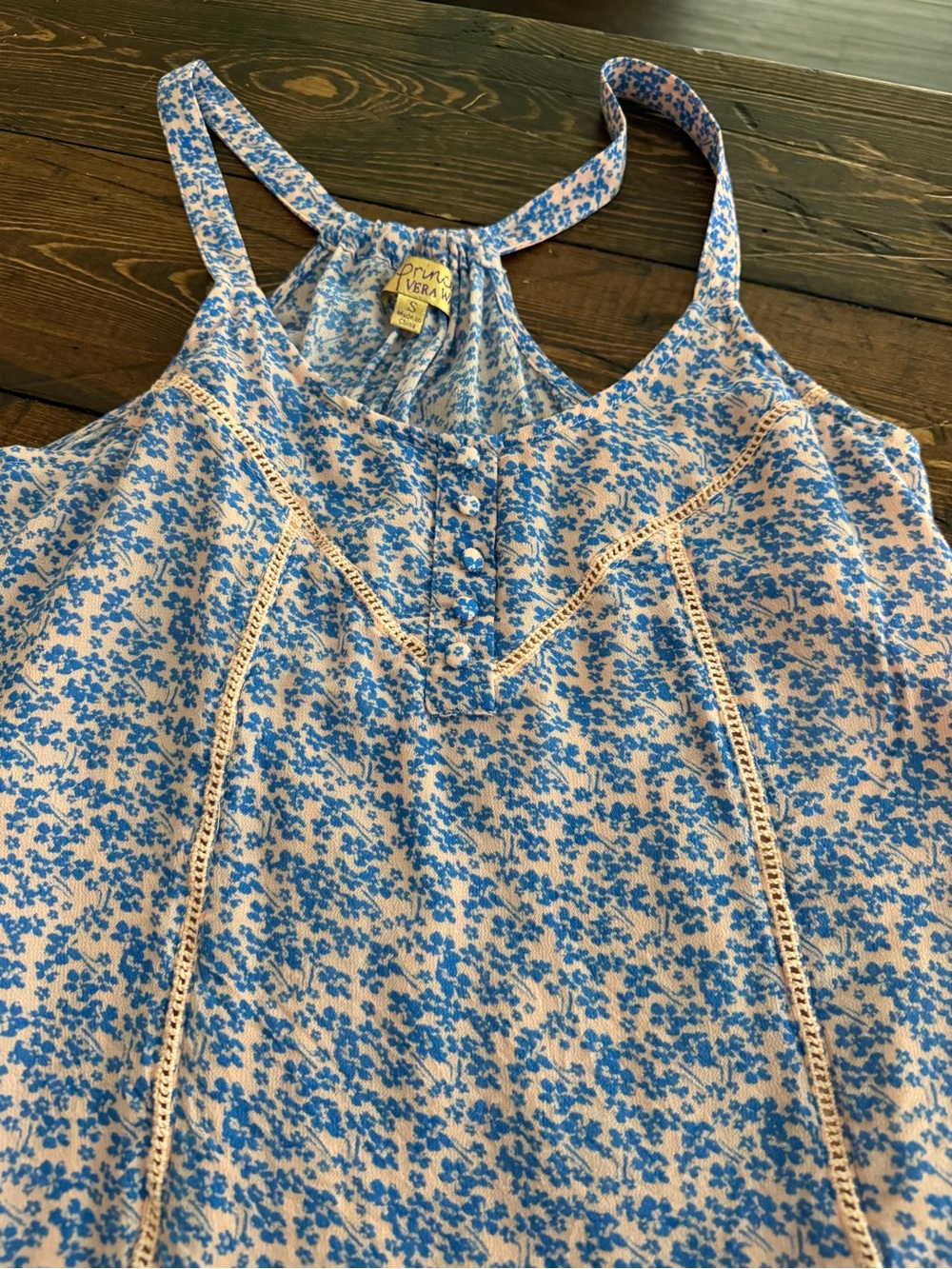Vera Wang Blue Floral Sleeveless Top